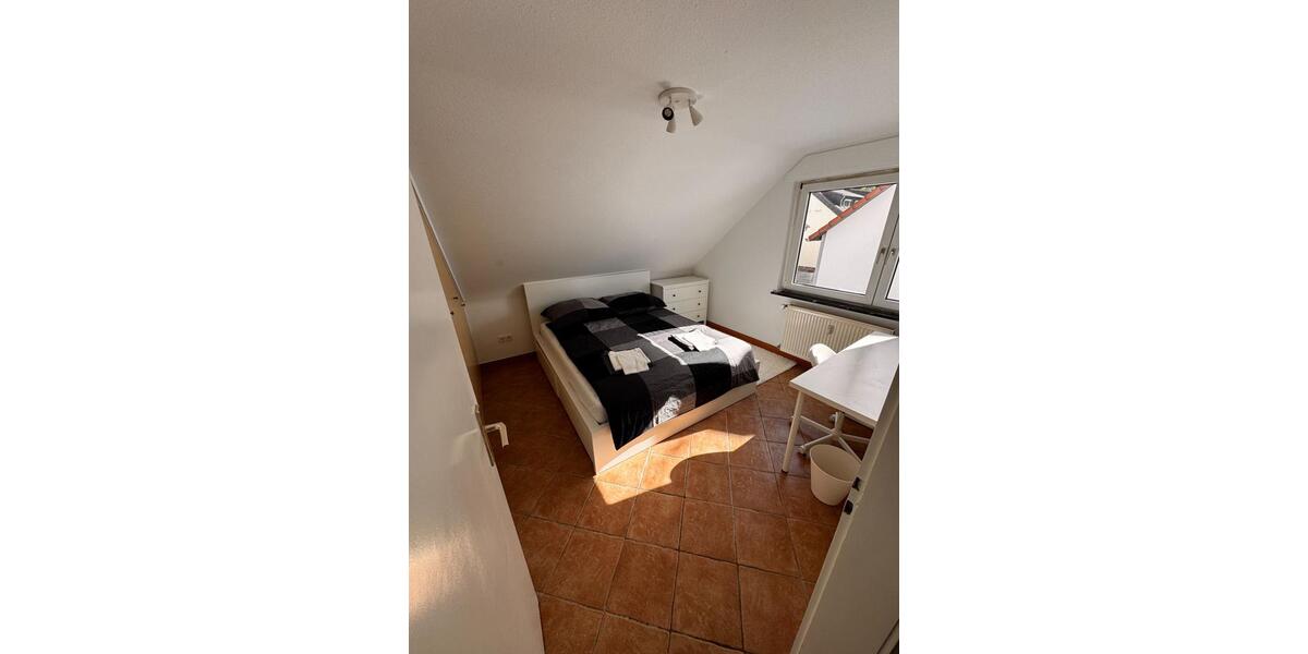 Wohnen auf Zeit Karlsruhe Wettersbach - 3 Zimmer, 70 m&sup2;, 1.270&euro; | Angebot:26219711