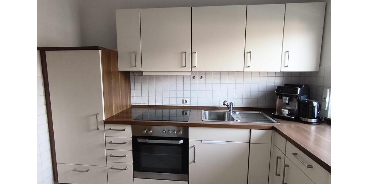 Dachgeschoßwohnung Weimar (Lahn) - 4 Zimmer, 84 m&sup2;, 850&euro; | Angebot:25924918