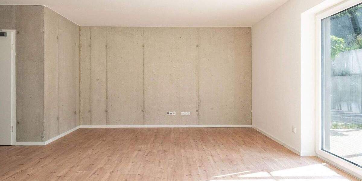 Etagenwohnung Sinzing - 2 Zimmer, 91 m&sup2;, 1.283&euro; | Angebot:25274379