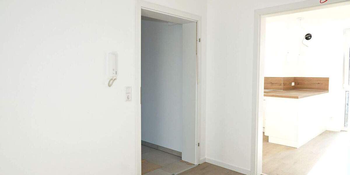 Etagenwohnung Esens - 3 Zimmer, 92 m&sup2;, 990&euro; | Angebot:25729417