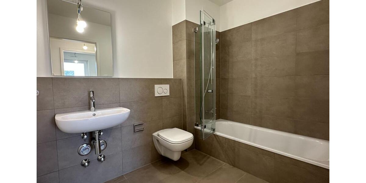 Dachgeschoßwohnung Bonn Dransdorf - 3 Zimmer, 78 m&sup2;, 1.280&euro; | Angebot:25377594