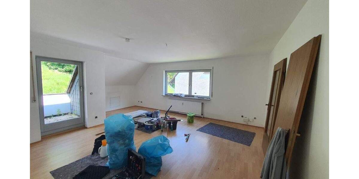 Etagenwohnung Altena / Altroggenrahmede Rahmede - 3 Zimmer, 78 m&sup2;, 530&euro; | Angebot:26156302