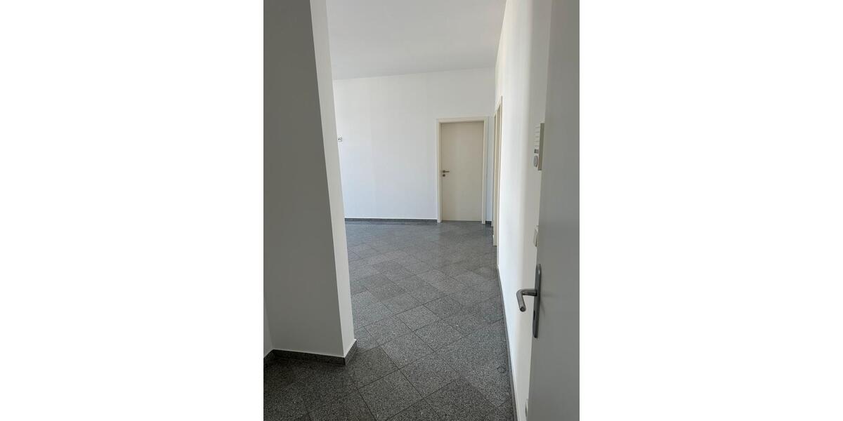 Etagenwohnung Mönchengladbach West - 3 Zimmer, 79 m&sup2;, 850&euro; | Angebot:26605432