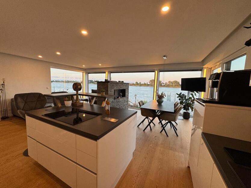 Moderne Wohnung mit Weserblick