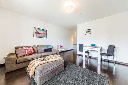 Zimmer Frankfurt Westend Süd - 2 Zimmer, 1.810&euro; | Angebot:26762244