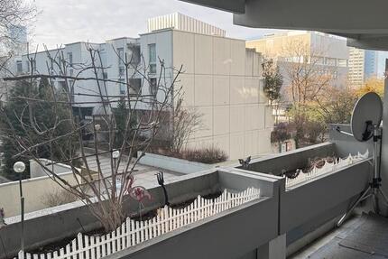 Wohnen auf Zeit München Moosach - 5 Zimmer, 94 m&sup2;, 800&euro; | Angebot:25258358