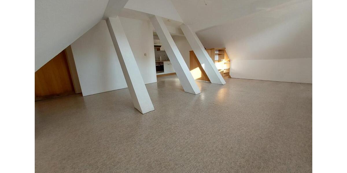 Dachgeschoßwohnung Northeim - 1 Zimmer, 32 m&sup2;, 240&euro; | Angebot:24687864