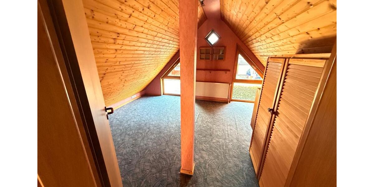 Einfamilienhaus Nordstemmen - 3 Zimmer, 125 m&sup2;, 1.250&euro; | Angebot:25082183