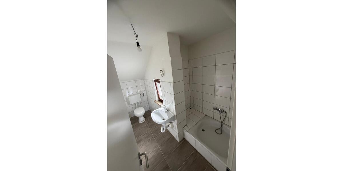 Etagenwohnung Werdohl - 2 Zimmer, 55 m&sup2;, 550&euro; | Angebot:26184769