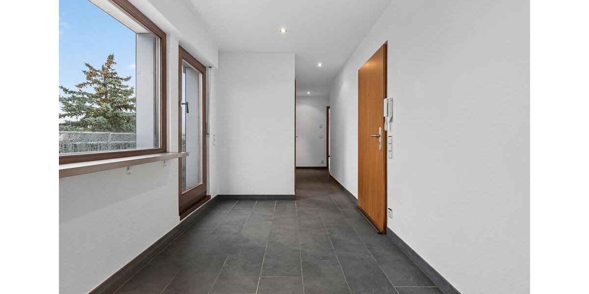 Einfamilienhaus Waldbronn - 5 Zimmer, 177 m&sup2;, 2.170&euro; | Angebot:26678671