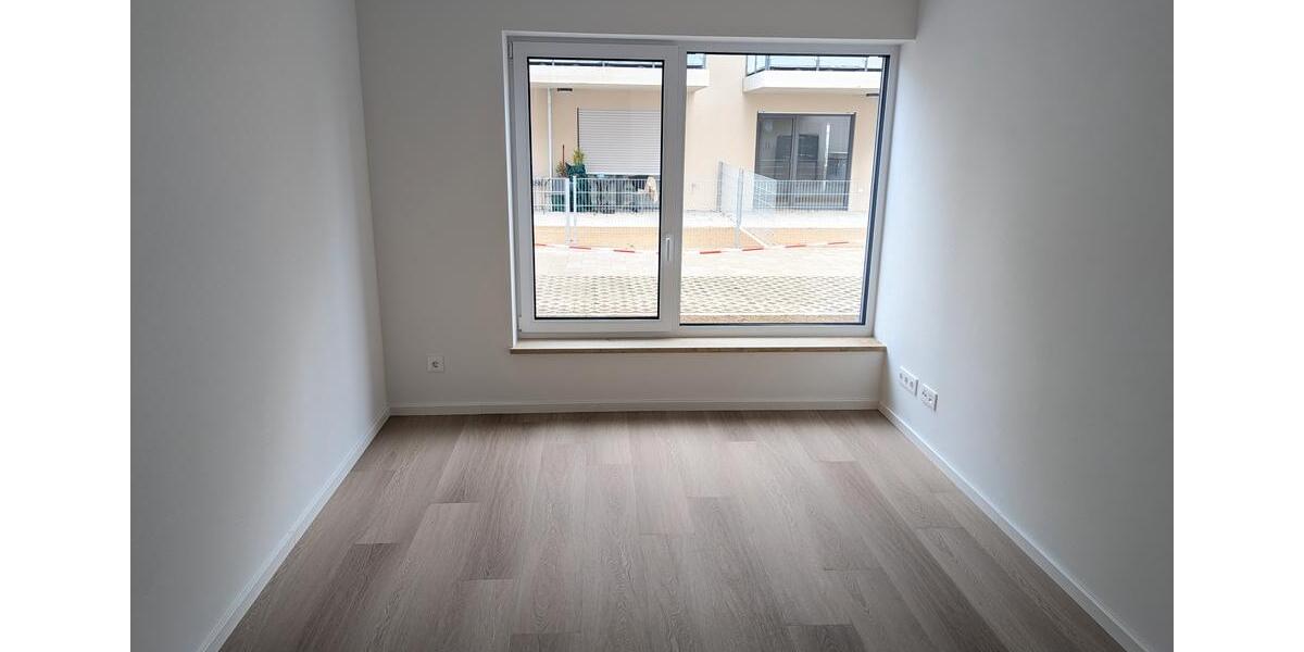 Erdgeschoßwohnung Straubing - 3 Zimmer, 106 m&sup2;, 1.370&euro; | Angebot:26636170