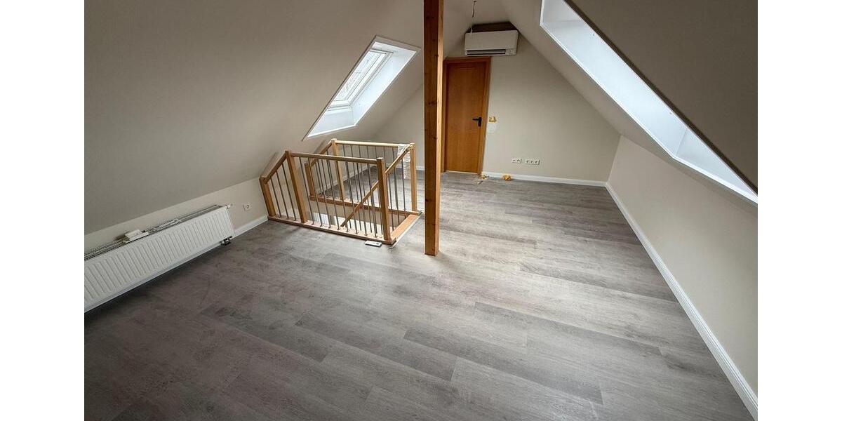 Dachgeschoßwohnung Rüdesheim am Rhein - 3 Zimmer, 71 m&sup2;, 1.000&euro; | Angebot:25436336