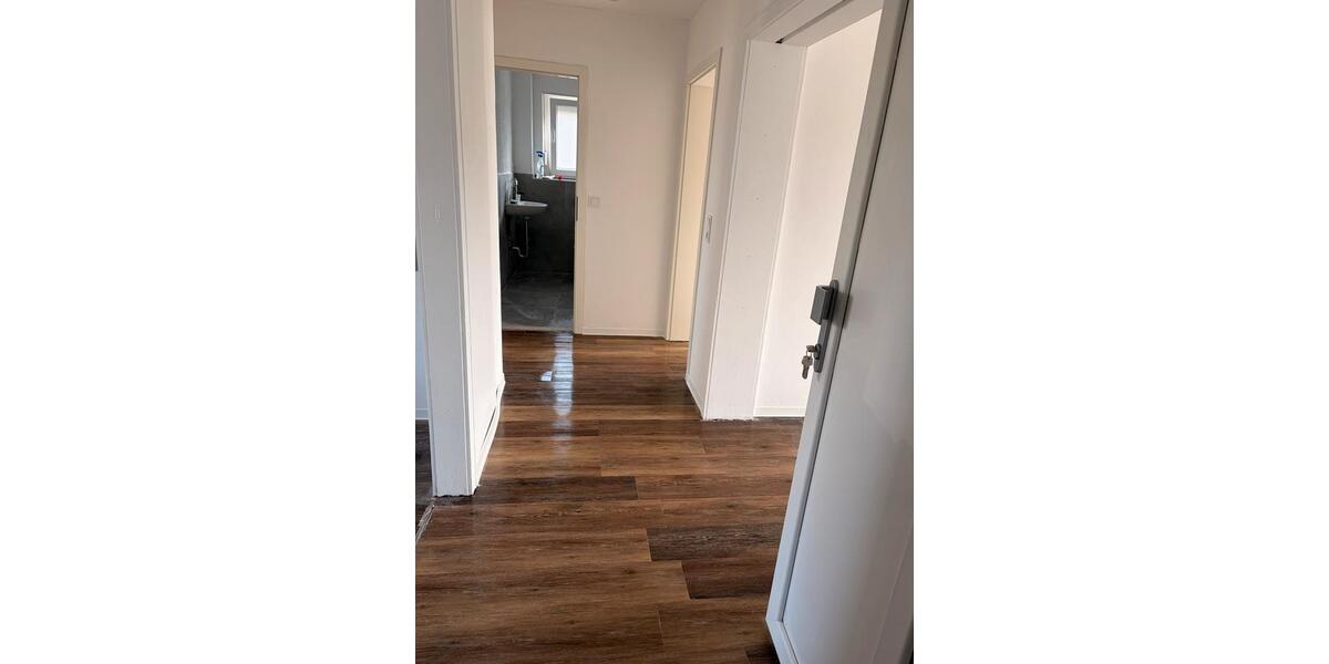 Etagenwohnung Saarbrücken West - 3 Zimmer, 63 m&sup2;, 600&euro; | Angebot:26210910