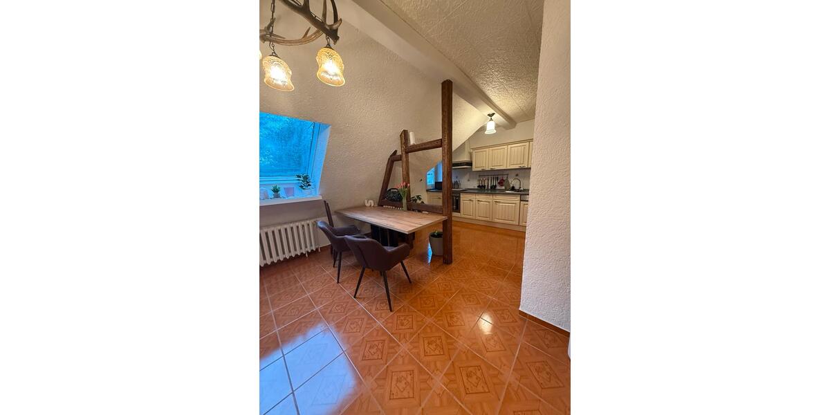 Dachgeschoßwohnung Tambach-Dietharz Dietharz - 4 Zimmer, 120 m&sup2;, 590&euro; | Angebot:26464914