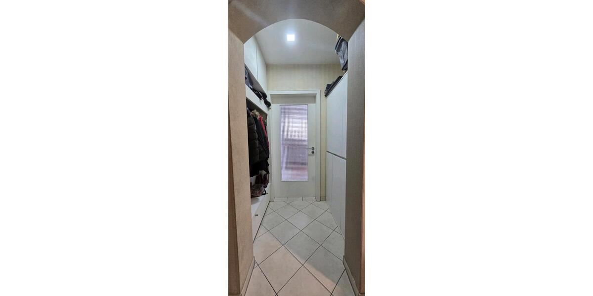 Etagenwohnung Wendlingen am Neckar - 4 Zimmer, 90 m&sup2;, 1.150&euro; | Angebot:25047375