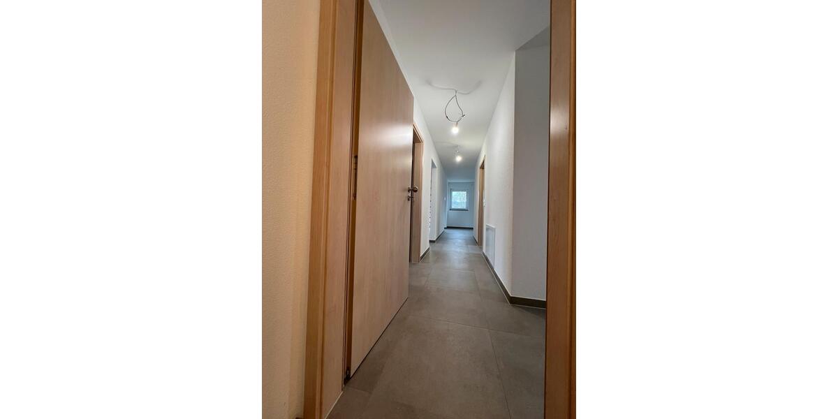 Etagenwohnung Rosengarten - 2.5 Zimmer, 70 m&sup2;, 1.190&euro; | Angebot:25297208