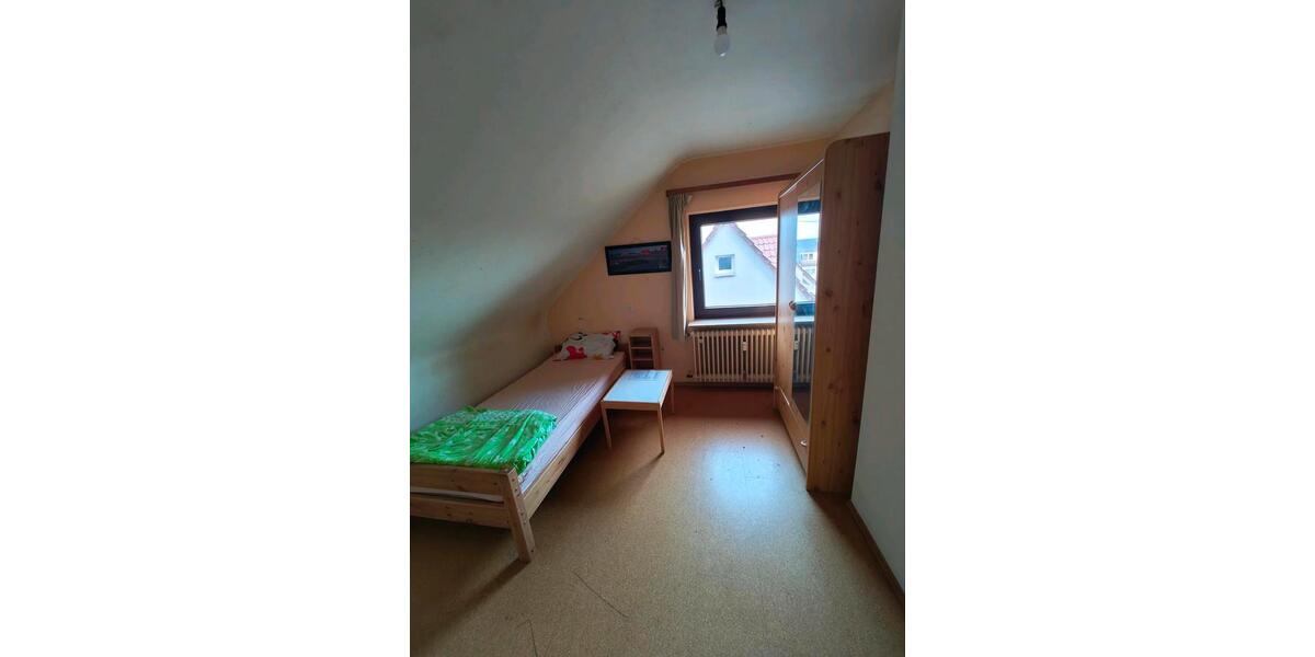 Wohnen auf Zeit Filderstadt - 1 Zimmer, 12 m&sup2;, 430&euro; | Angebot:26268217
