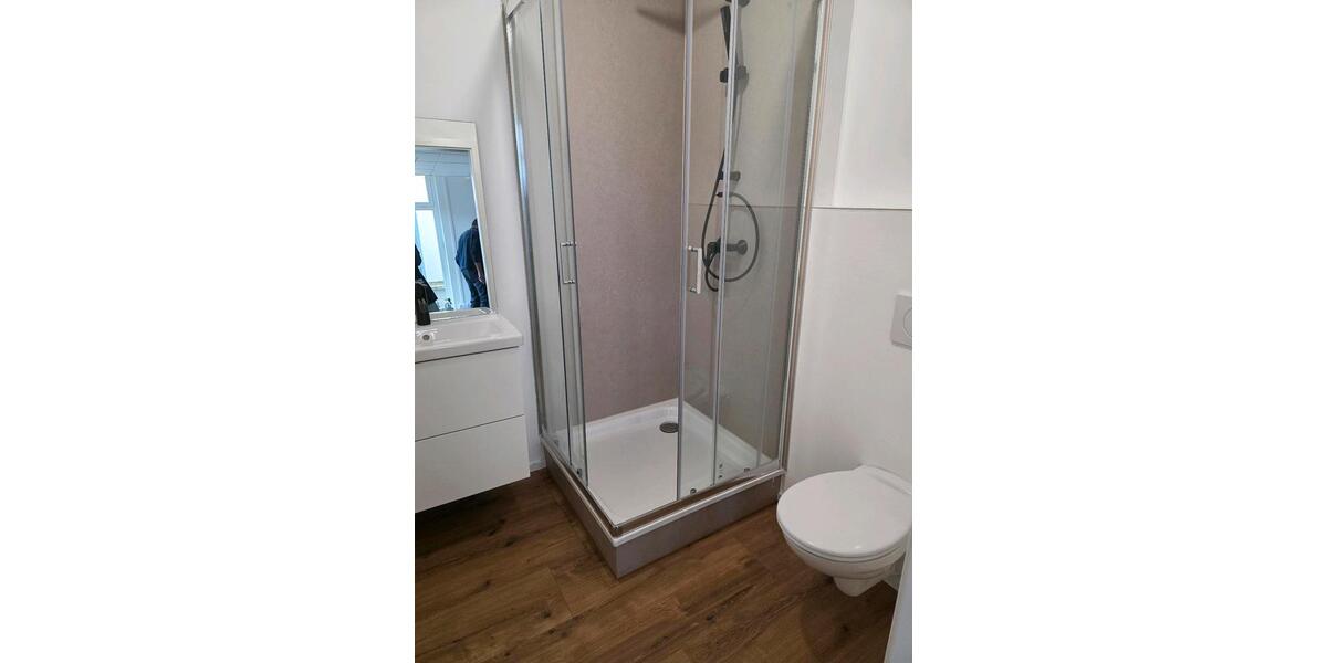 Erdgeschoßwohnung Bempflingen - 4 Zimmer, 80 m&sup2;, 1.300&euro; | Angebot:26238428