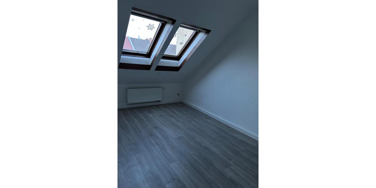 Dachgeschoßwohnung Großschönau - 2 Zimmer, 40 m&sup2;, 260&euro; | Angebot:26101203