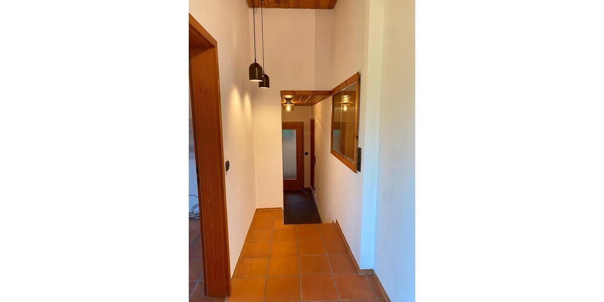 Etagenwohnung Aschau am Inn - 2 Zimmer, 90 m&sup2;, 890&euro; | Angebot:25393402