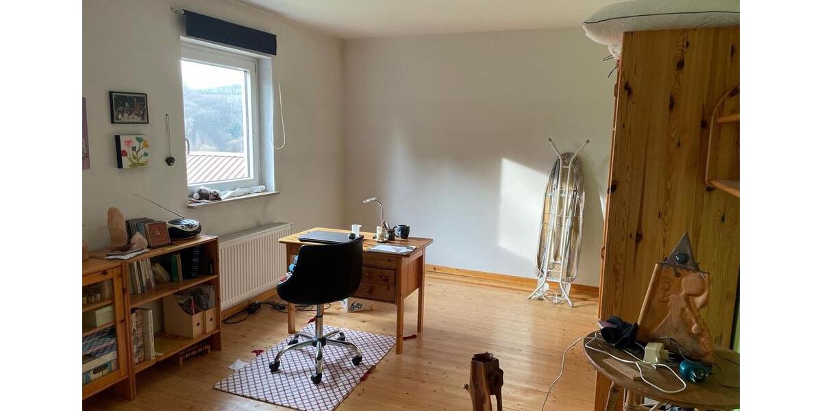 Einfamilienhaus Eitorf - 4.5 Zimmer, 121 m&sup2;, 1.300&euro; | Angebot:24899973