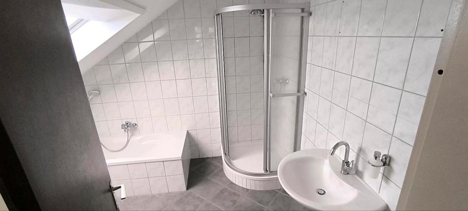 Dachgeschoßwohnung Borgentreich - 2 Zimmer, 100 m&sup2;, 600&euro; | Angebot:26021427