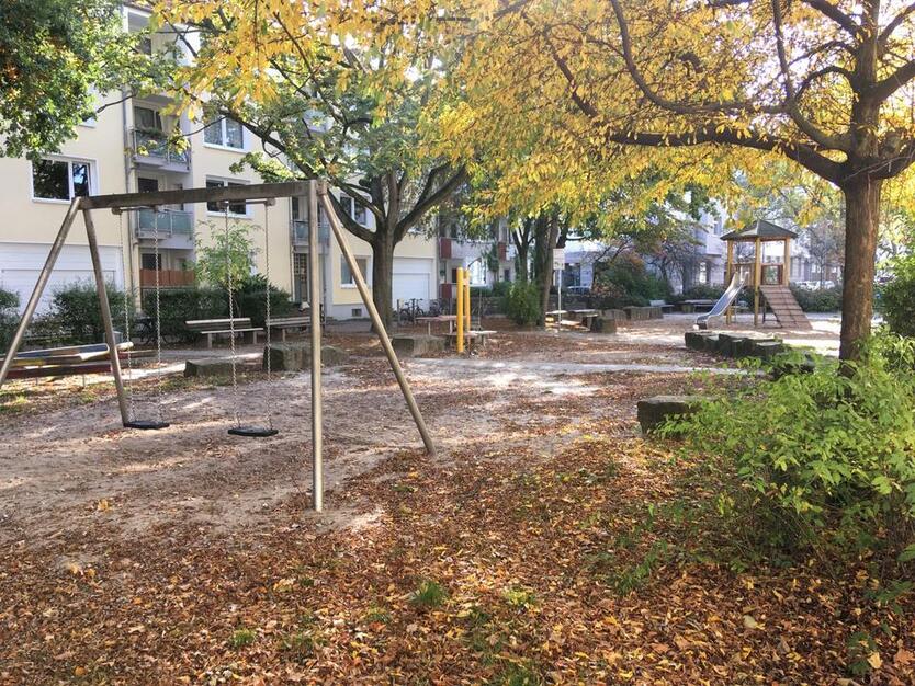 Attraktive, großzügige 3-Zimmer-Dachgeschosswohnung mit EBK zimmer