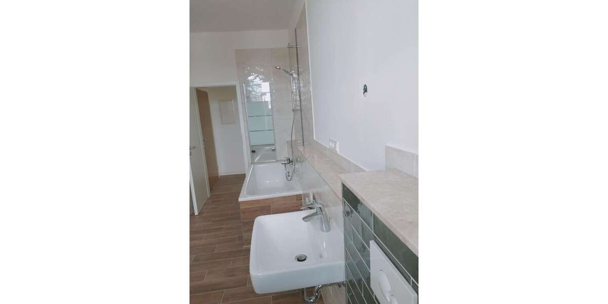Etagenwohnung Eberswalde - 3 Zimmer, 83 m&sup2;, 913&euro; | Angebot:26731785