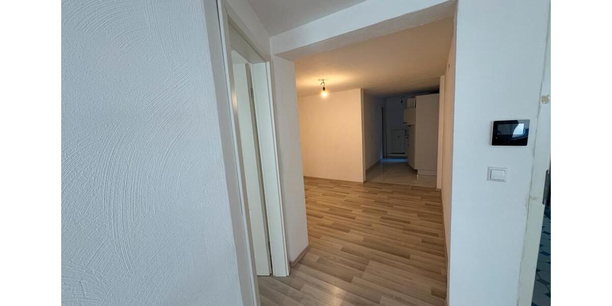 Etagenwohnung Rottenburg am Neckar - 1 Zimmer, 70 m&sup2;, 750&euro; | Angebot:26665996