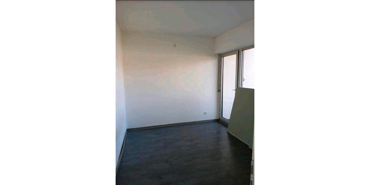Etagenwohnung Lebach - 3 Zimmer, 82 m&sup2;, 850&euro; | Angebot:26424413
