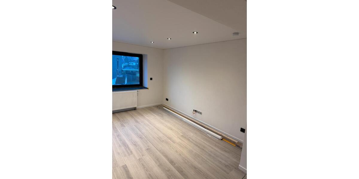 Erdgeschoßwohnung Schiffweiler - 3 Zimmer, 52 m&sup2;, 650&euro; | Angebot:24638969