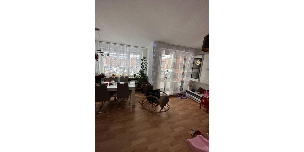 Erdgeschoßwohnung Stade Altländer Viertel - 4 Zimmer, 90 m&sup2;, 895&euro; | Angebot:25922662