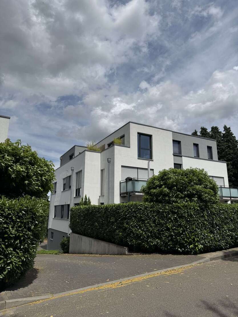 Wohnung zum Mieten in Würselen 1.965 € 157 m² 4 zimmer