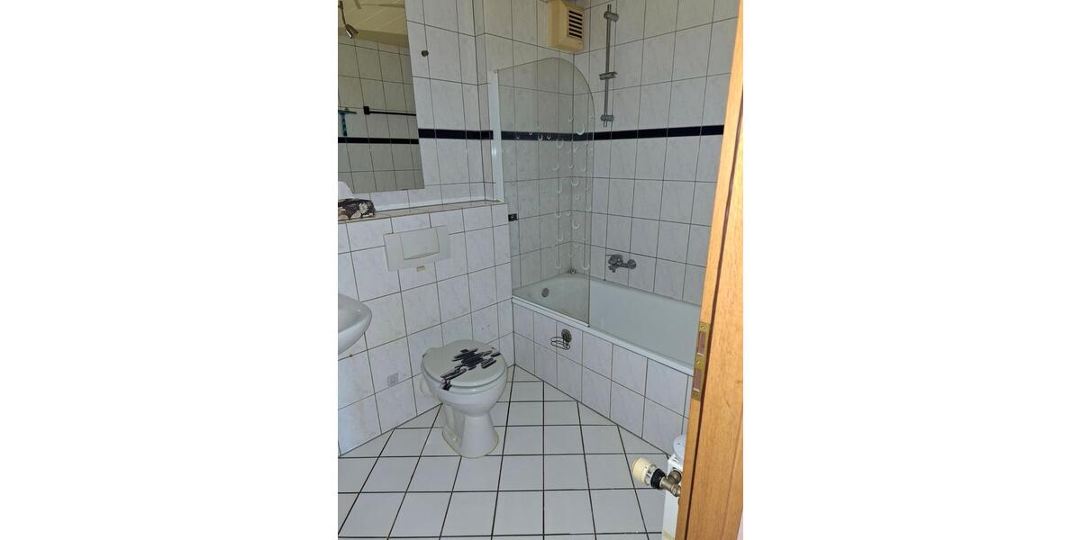 Etagenwohnung Bexbach - 3 Zimmer, 70 m&sup2;, 590&euro; | Angebot:26447485