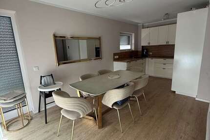 Wohnung Köln Esch - 3 Zimmer, 91 m&sup2;, 1.361&euro; | Angebot:27053533