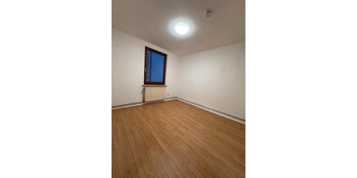 Etagenwohnung Hameln - 3 Zimmer, 78 m&sup2;, 730&euro; | Angebot:25085267