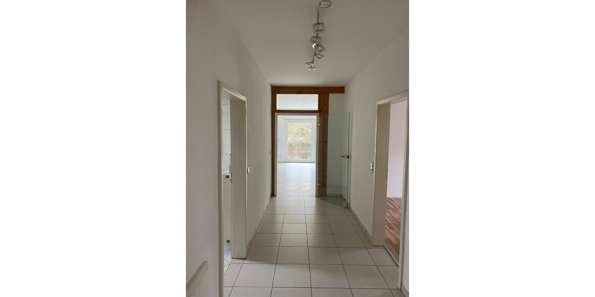 Dachgeschoßwohnung Simmern/Hunsrück Hunsrück - 3.5 Zimmer, 100 m&sup2;, 900&euro; | Angebot:25045282