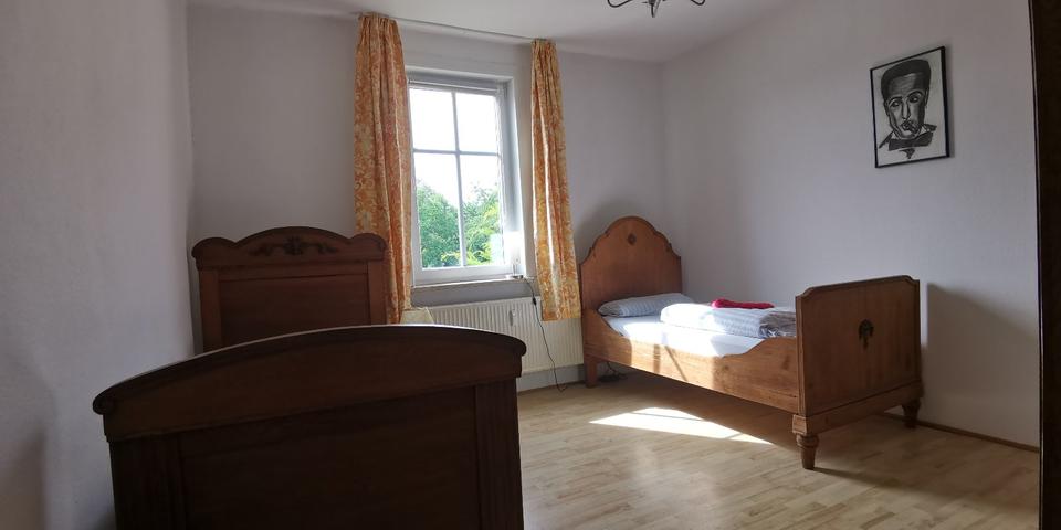 Wohnen auf Zeit Rochau - 3 Zimmer, 80 m&sup2;, 25&euro; | Angebot:25552133