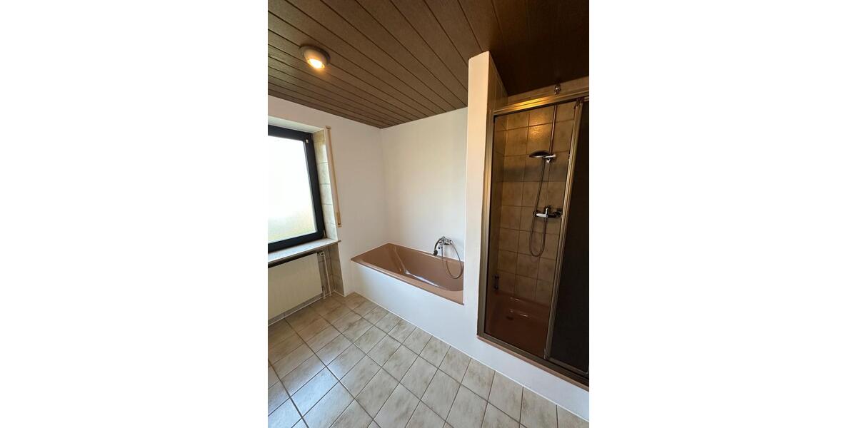 Erdgeschoßwohnung Bayreuth Meyernberg - 1 Zimmer, 40 m&sup2;, 570&euro; | Angebot:25936632