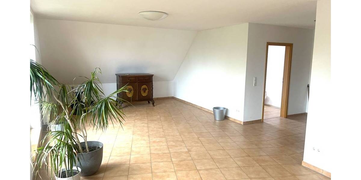 Etagenwohnung Monsheim - 3 Zimmer, 103 m&sup2;, 1.100&euro; | Angebot:26556658