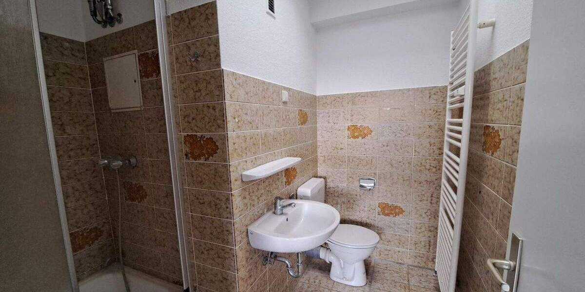 Etagenwohnung Bremerhaven Lehe - 3 Zimmer, 56 m&sup2;, 390&euro; | Angebot:25779710