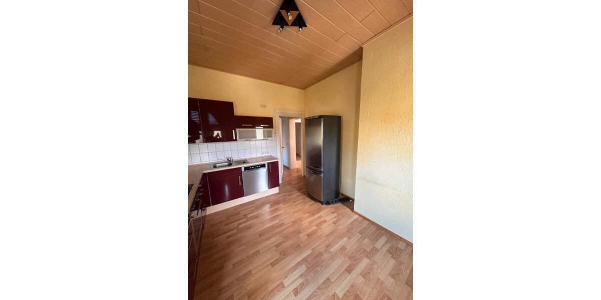 Etagenwohnung Frankfurt am Main West - 5 Zimmer, 130 m&sup2;, 2.000&euro; | Angebot:25646674