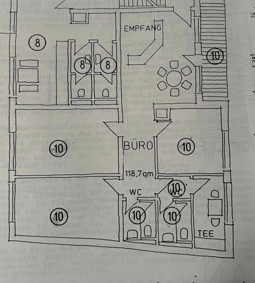 103 qm moderne BüroPraxisräume mit Aufzug in Altenburg Zentrum