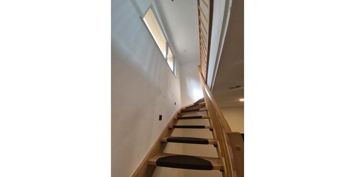 Einfamilienhaus Albstadt Gemarkung Onstmettingen - 5 Zimmer, 165 m&sup2;, 1.500&euro; | Angebot:25294748