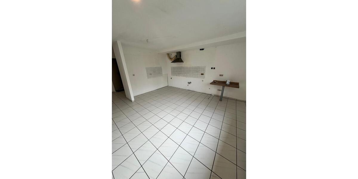 Etagenwohnung Karben - 3 Zimmer, 100 m&sup2;, 1.250&euro; | Angebot:25648824
