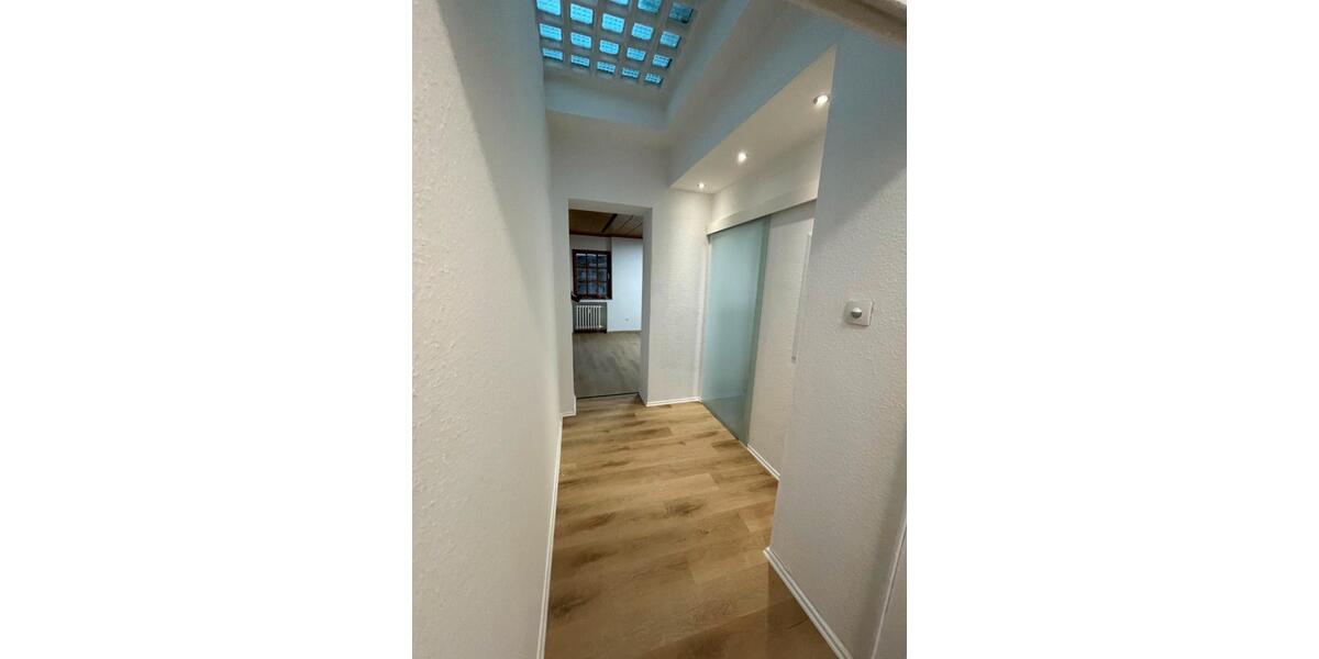 Erdgeschoßwohnung Warburg - 3 Zimmer, 95 m&sup2;, 600&euro; | Angebot:25988577