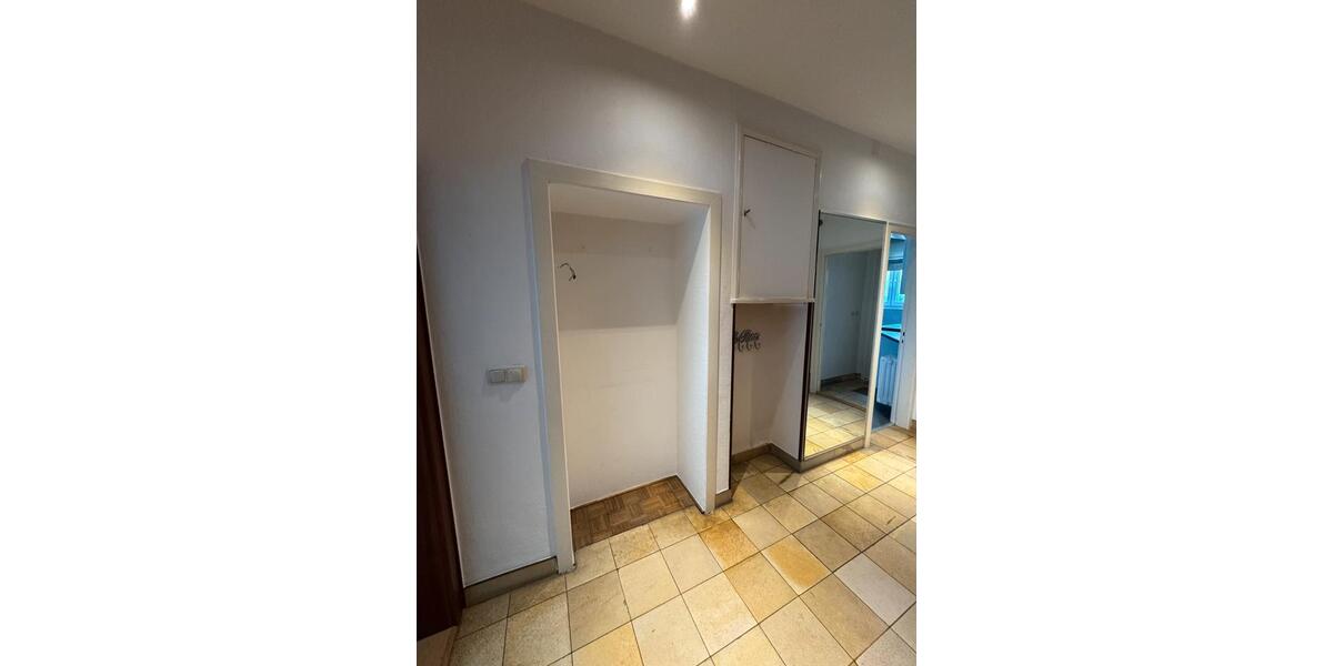 Reihenhaus Kiel Blücherplatz - 6 Zimmer, 130 m&sup2;, 1.600&euro; | Angebot:26665826