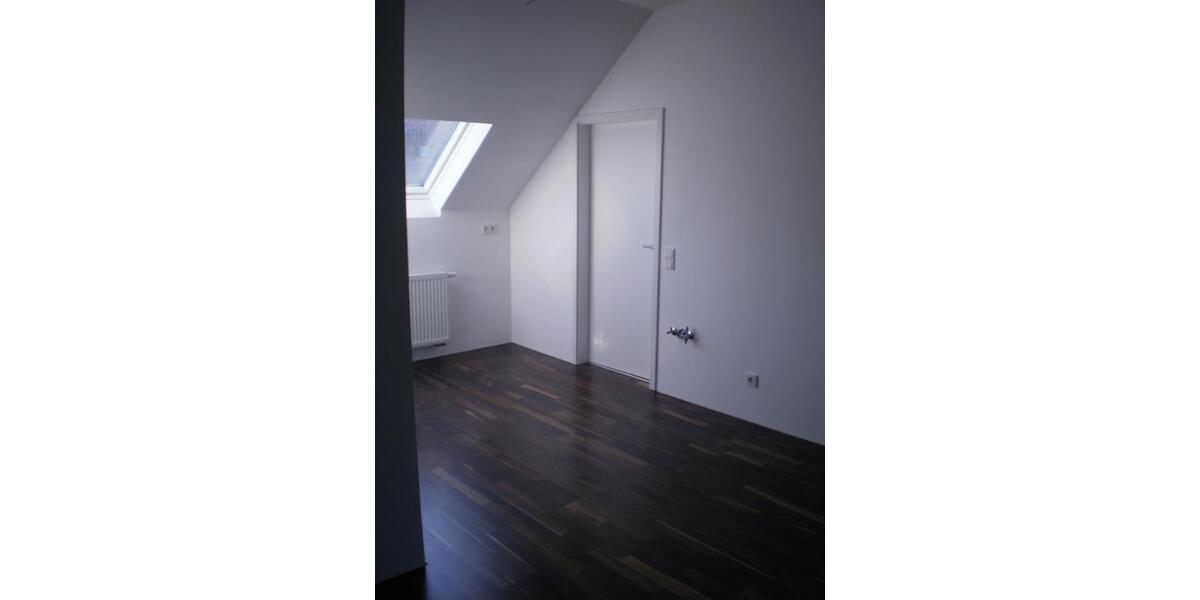 Moderne Dachgeschoss- Wohnung in Blieskastel-Breitfurt 3 zimmer