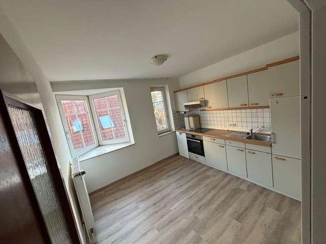 Etagenwohnung Brake (Unterweser) - 3 Zimmer, 101 m&sup2;, 750&euro; | Angebot:25902965