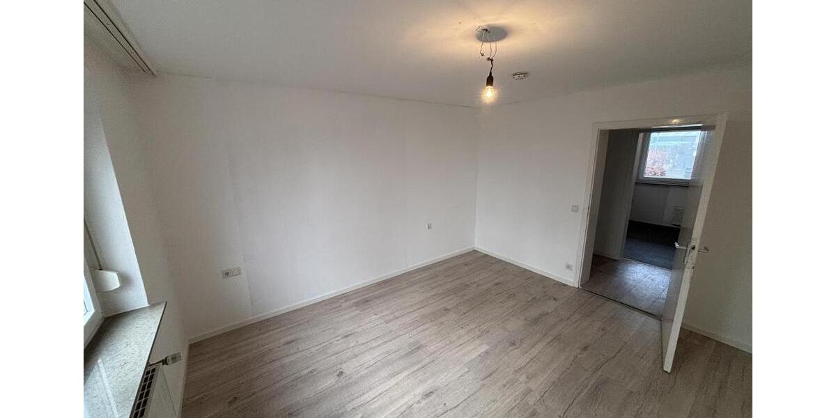 Erdgeschoßwohnung Heidenheim an der Brenz Aufhausen - 3 Zimmer, 79 m&sup2;, 650&euro; | Angebot:24422981
